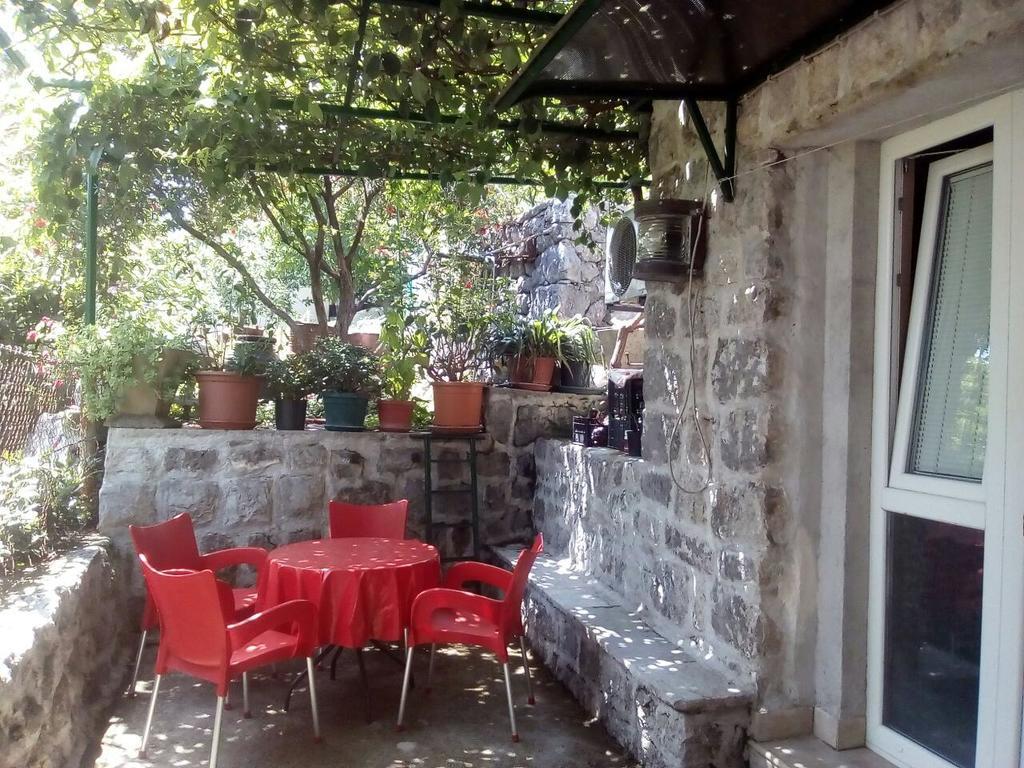 ריסאן Apartmani Villa Radovic מראה חיצוני תמונה