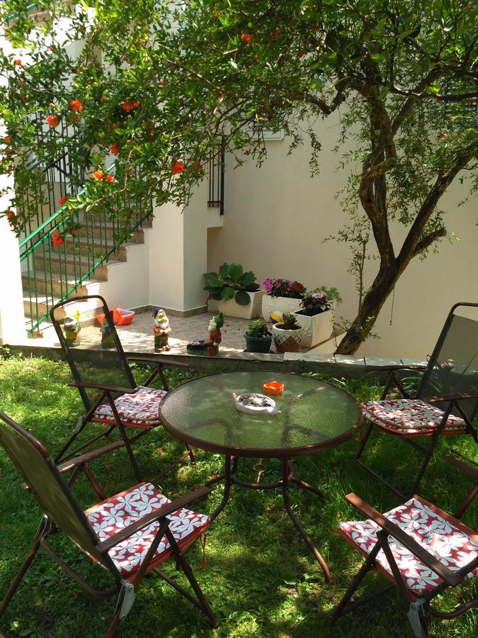 ריסאן Apartmani Villa Radovic מראה חיצוני תמונה