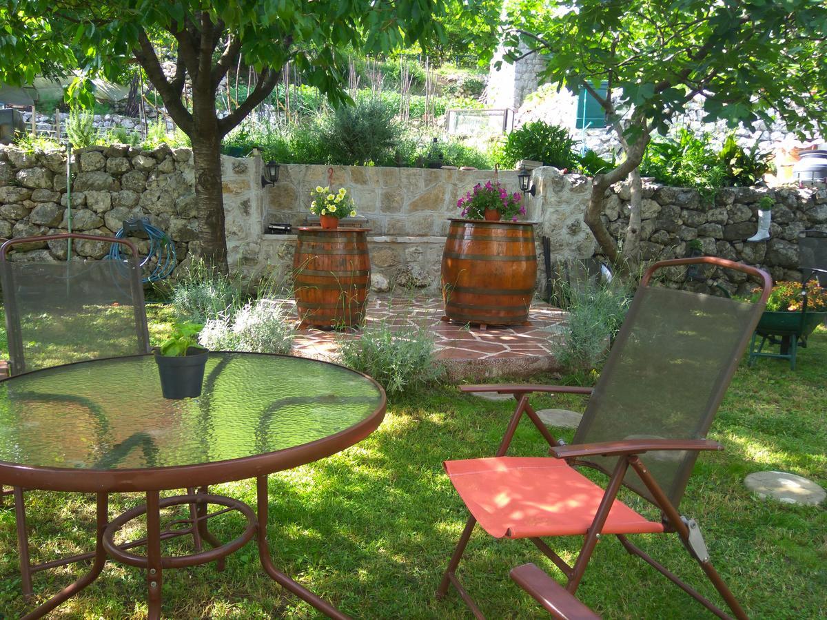 ריסאן Apartmani Villa Radovic מראה חיצוני תמונה